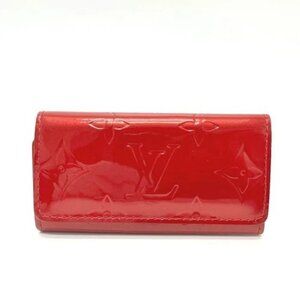 LOUIS VUITTON M91211 Multicles4 Key Case MonogramVernis Pomme d'Amour Red